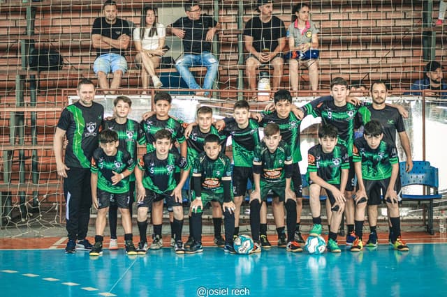 Logo Locateli Sports